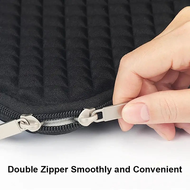 Shockproof inner fleece of Waterproof Lycra Laptop Sleeve for 11 to 15.6 Inch Devices.